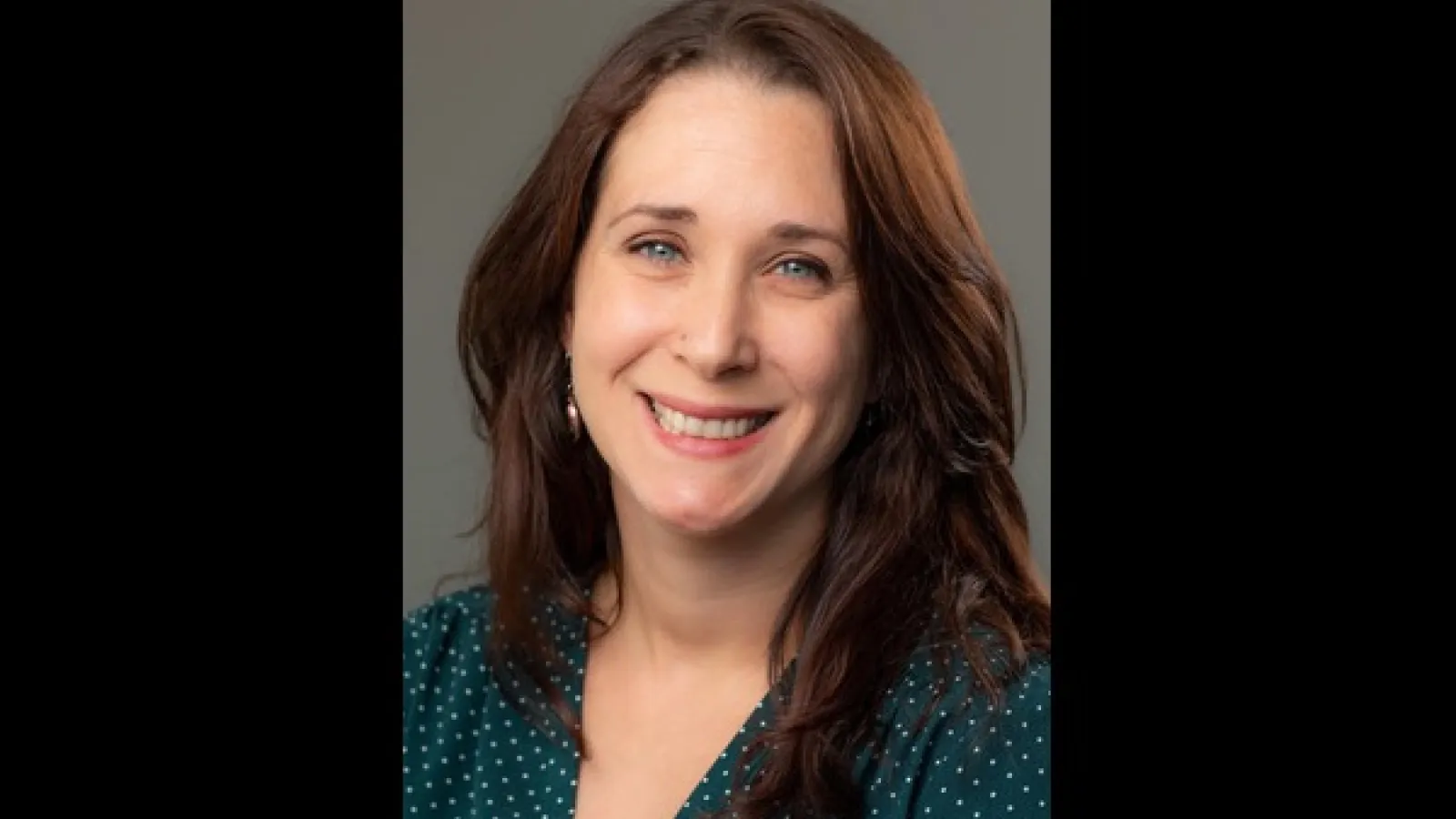 Head shot of Courtney Price