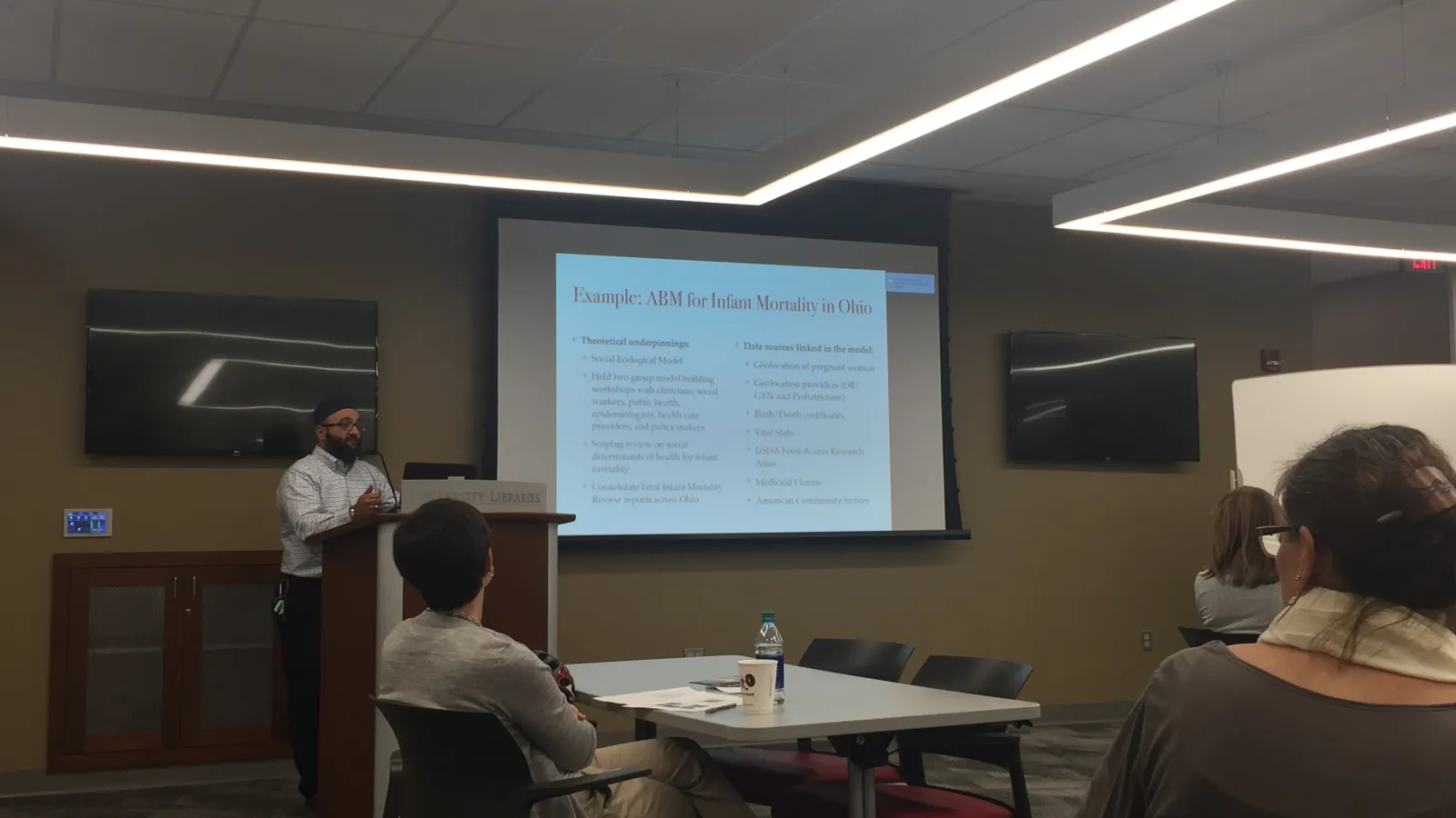 Ayaz Hyder Presenting at RMC Interdisciplinary Methods Festival