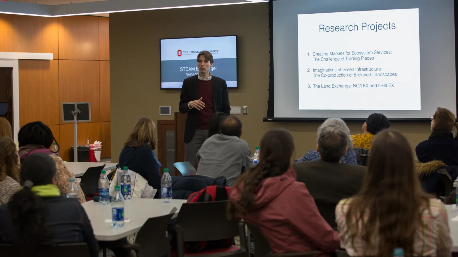 Professor presenting at STEAMx