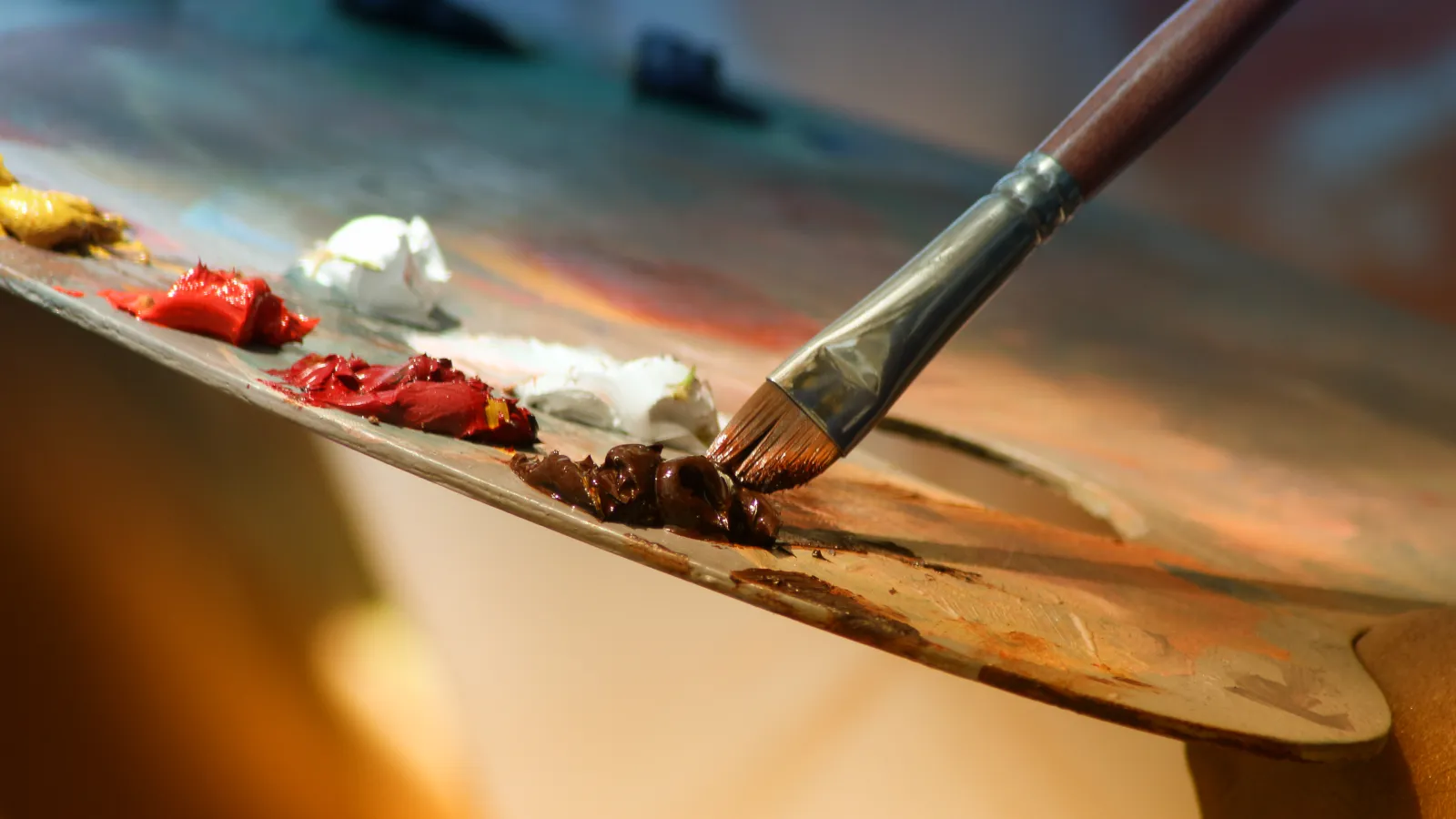 Paintbrush and palette 