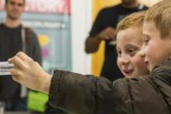 kids learning about science at The STEAM factory kids learning about science at The STEAM factory
